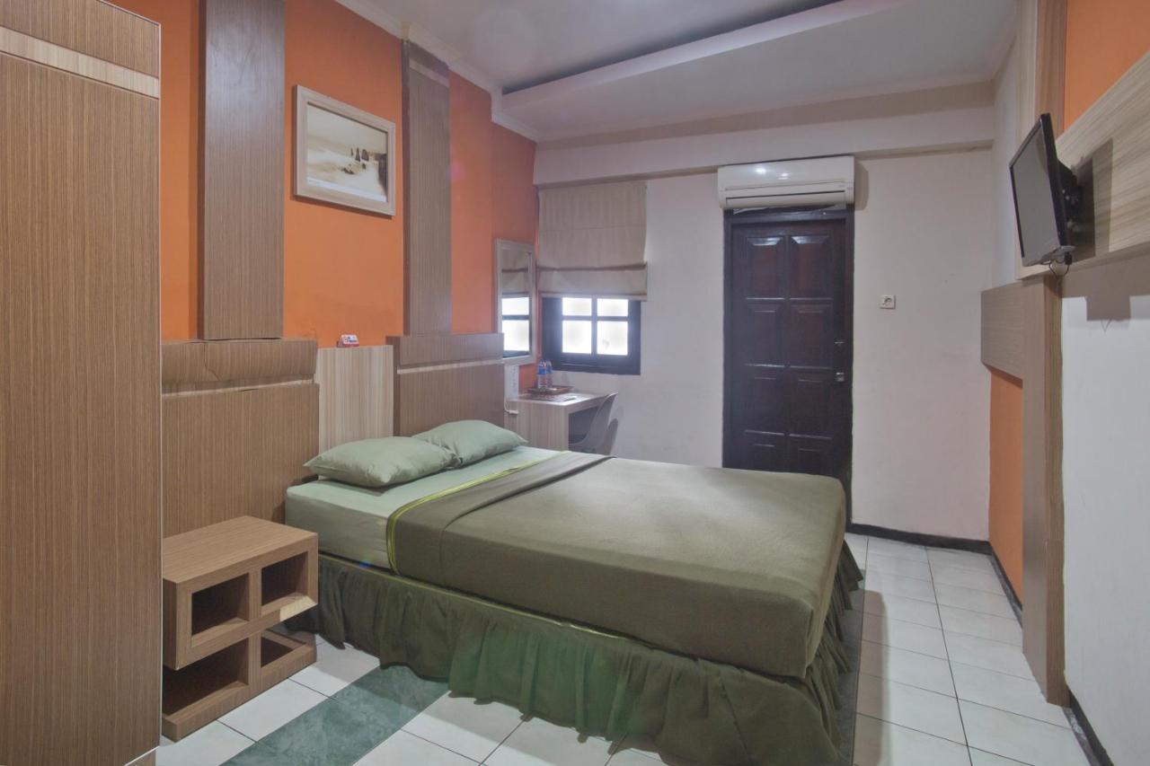Hotel Galuh Anindita ジョグジャカルタ エクステリア 写真
